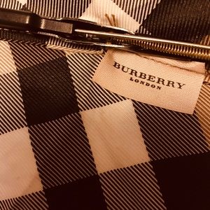 Burberry Retractable Umbrella.